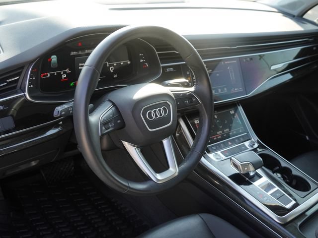Used 2022 Audi Q7 3.0T Premium Plus w/ Premium Plus Package AWD/4WD image 18