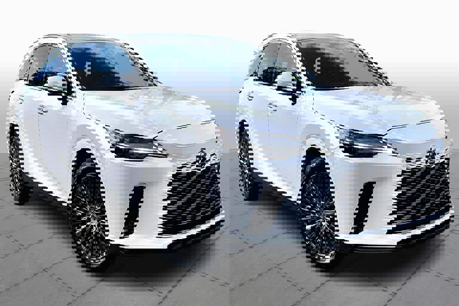 Used 2023 Lexus RX 350 Luxury image 3