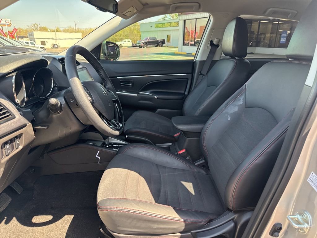 Used 2024 Mitsubishi Outlander Sport ES image 18
