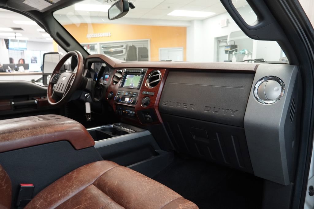 Used 2011 Ford F250 King Ranch w/ King Ranch w/Chrome Pkg image 35