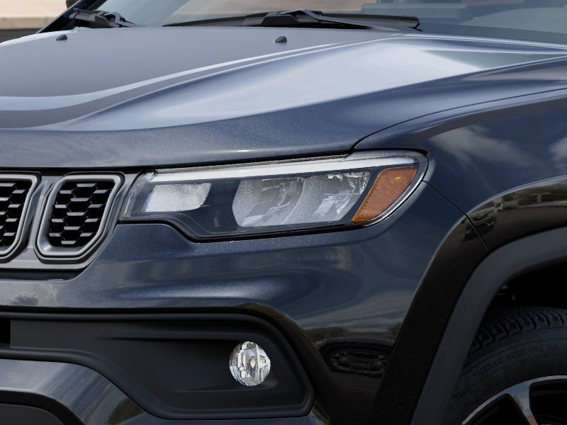 New 2026 Jeep Compass Latitude AWD/4WD image 10