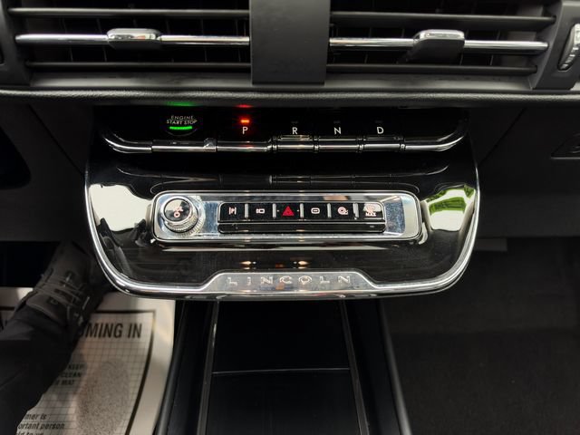 Used 2025 Lincoln Corsair Grand Touring w/ Jet Appearance Package AWD/4WD image 35