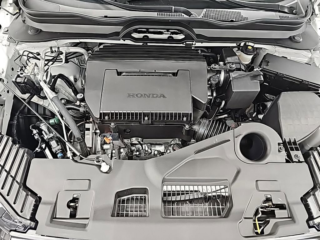 New 2025 Honda Pilot Sport image 38