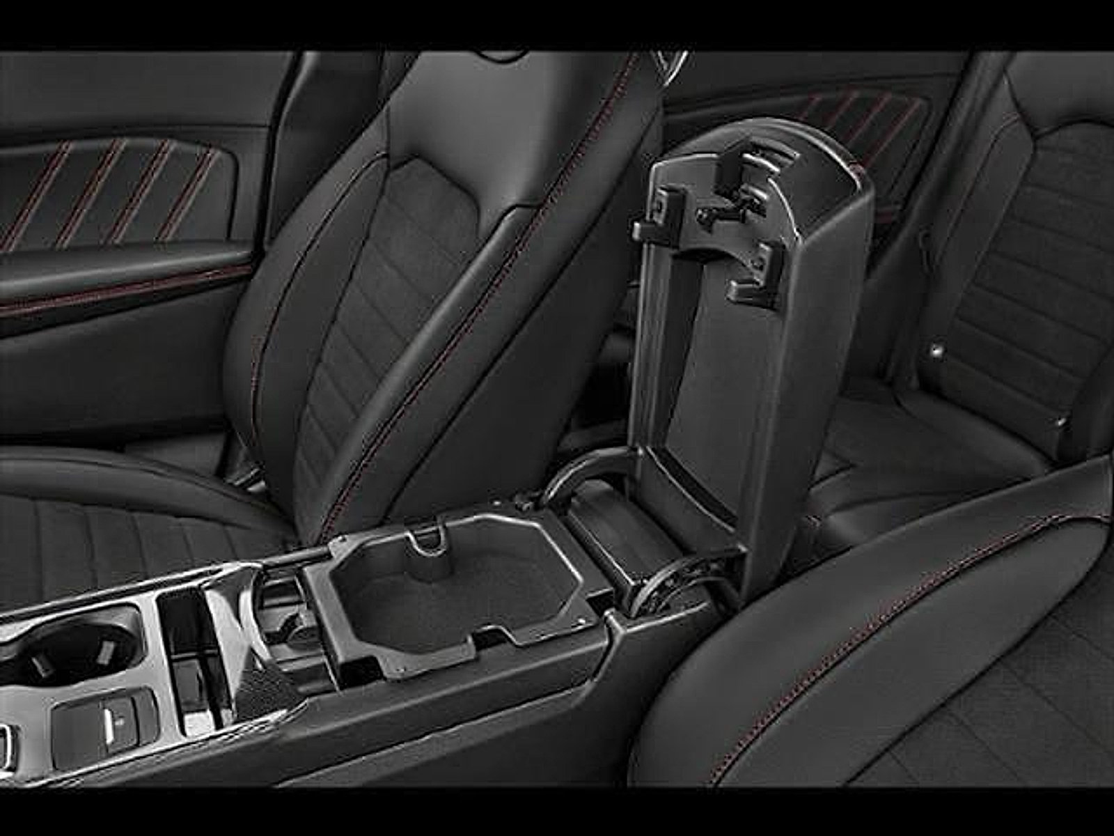Used 2021 Ford Edge ST-Line AWD/4WD image 58
