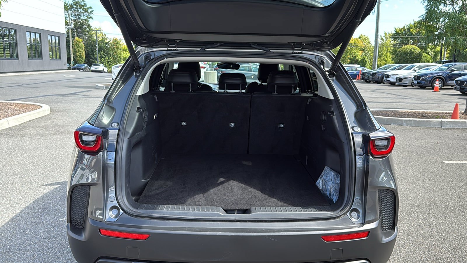 Used 2025 MAZDA CX-50 AWD 2.5 S w/ Premium Plus Pkg image 25