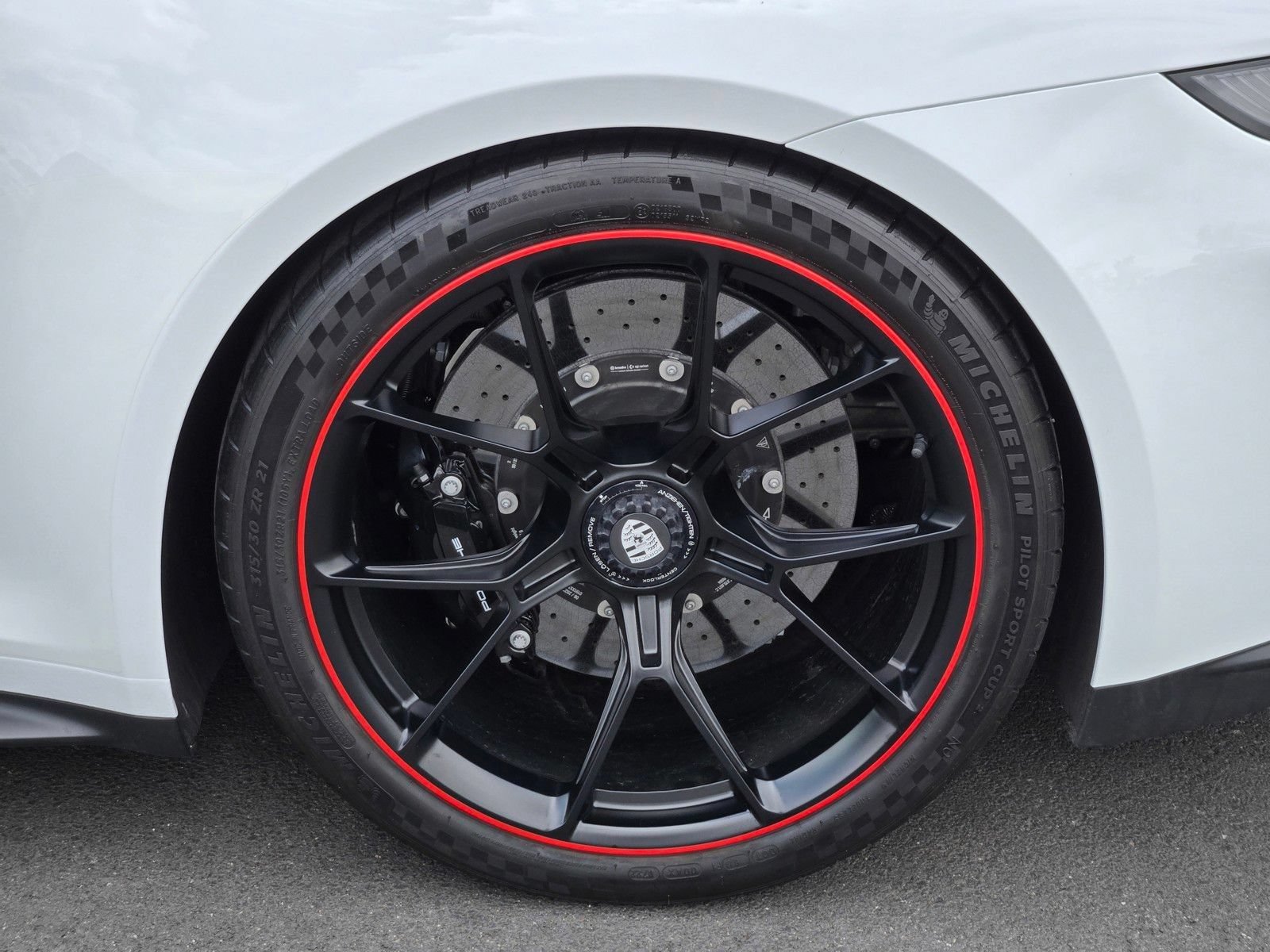 Certified 2022 Porsche 911 GT3 RWD image 12