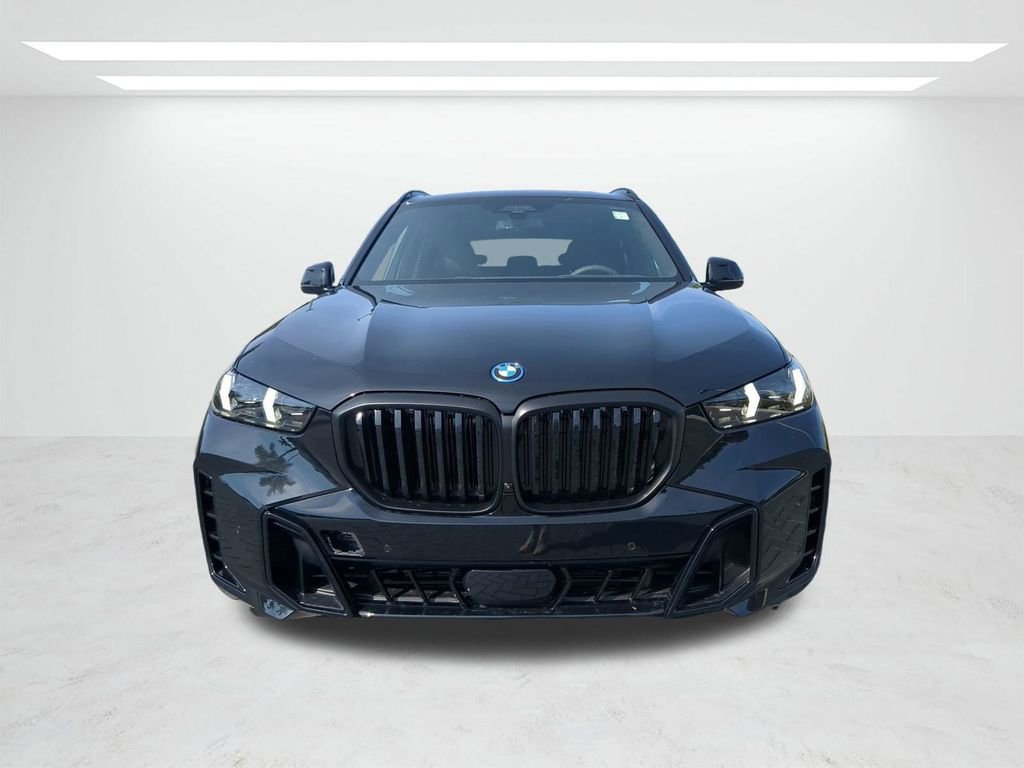 New 2026 BMW X5 xDrive50e w/ M Sport Package image 9
