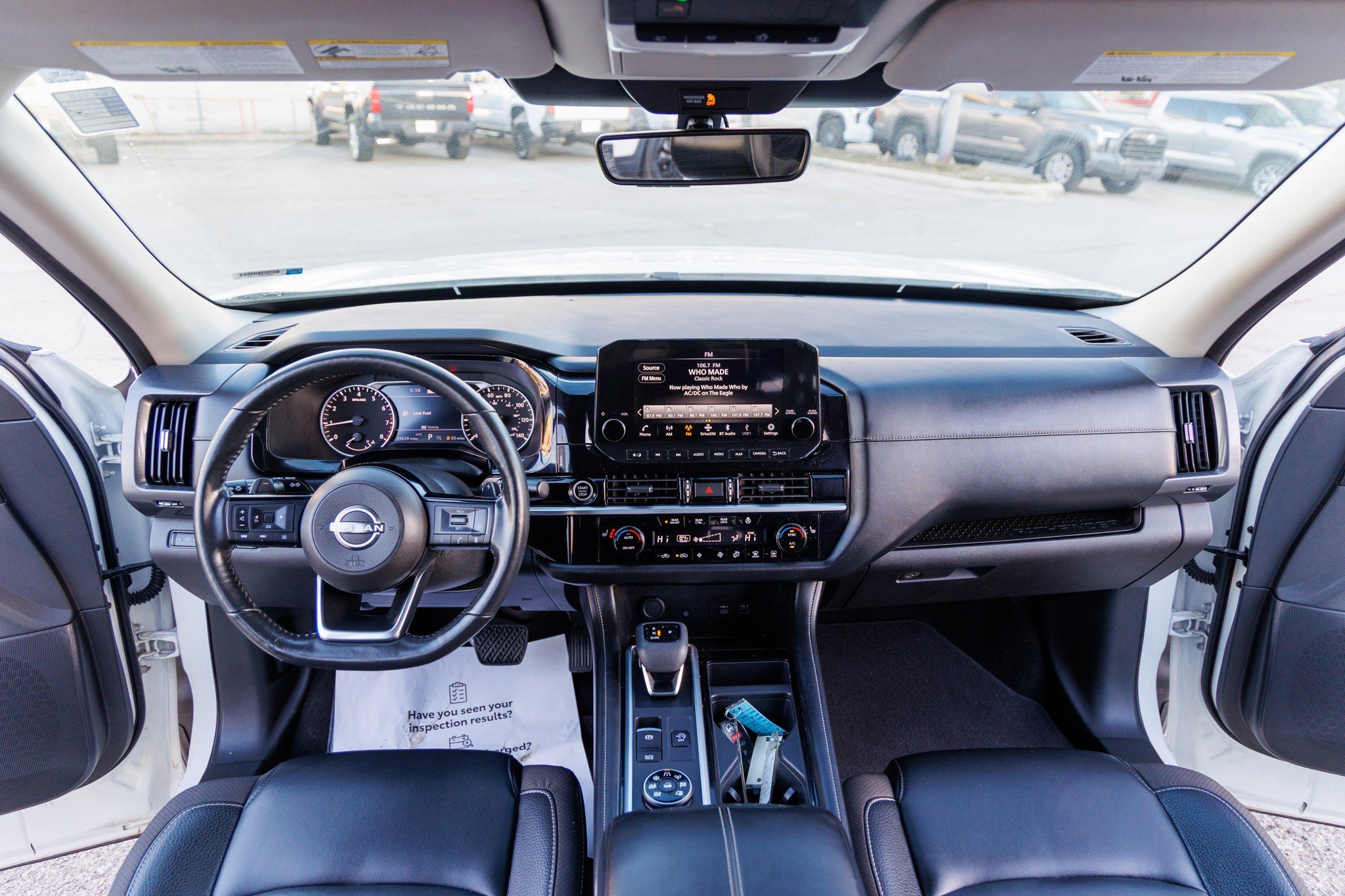 Used 2023 Nissan Pathfinder SL w/ Lighting Package (N92) image 44