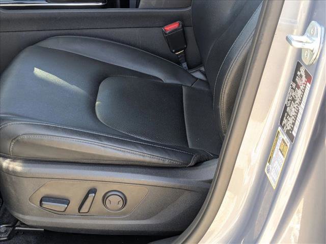 Used 2023 Kia Sportage EX image 16