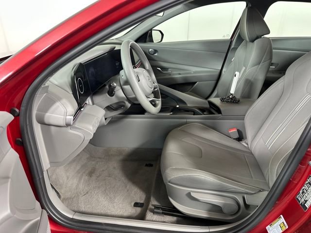 Certified 2024 Hyundai Elantra SEL image 11