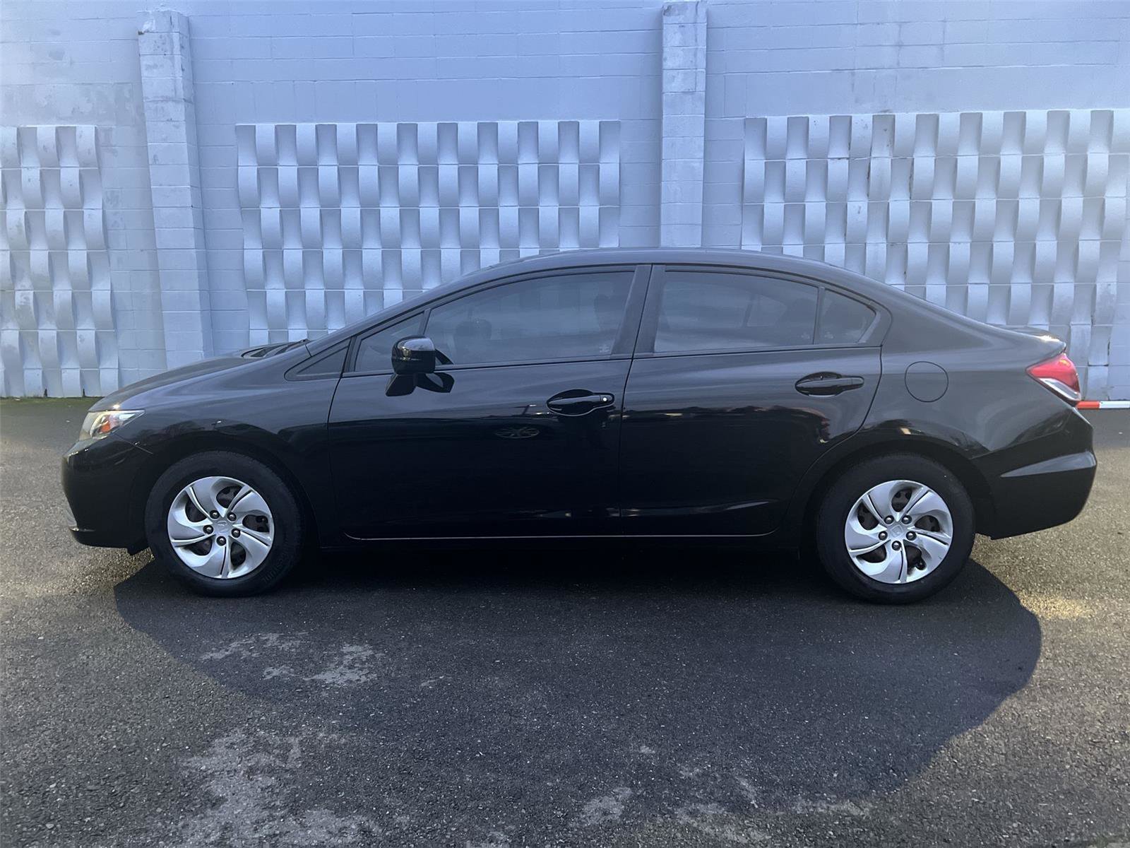 Used 2015 Honda Civic LX image 4