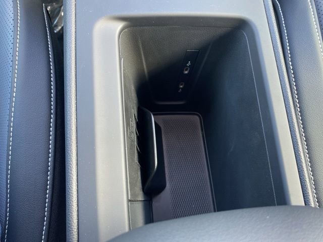 New 2025 Volkswagen Tiguan SE image 40