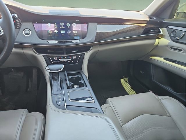Used 2018 Cadillac CT6 Luxury image 18