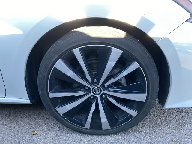 Used 2021 Nissan Altima 2.5 SR FWD image 8