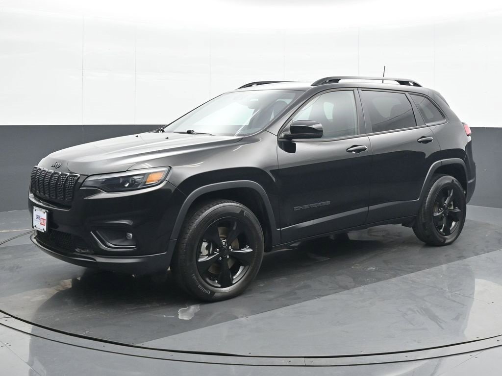 Used 2021 Jeep Cherokee Latitude Plus image 2