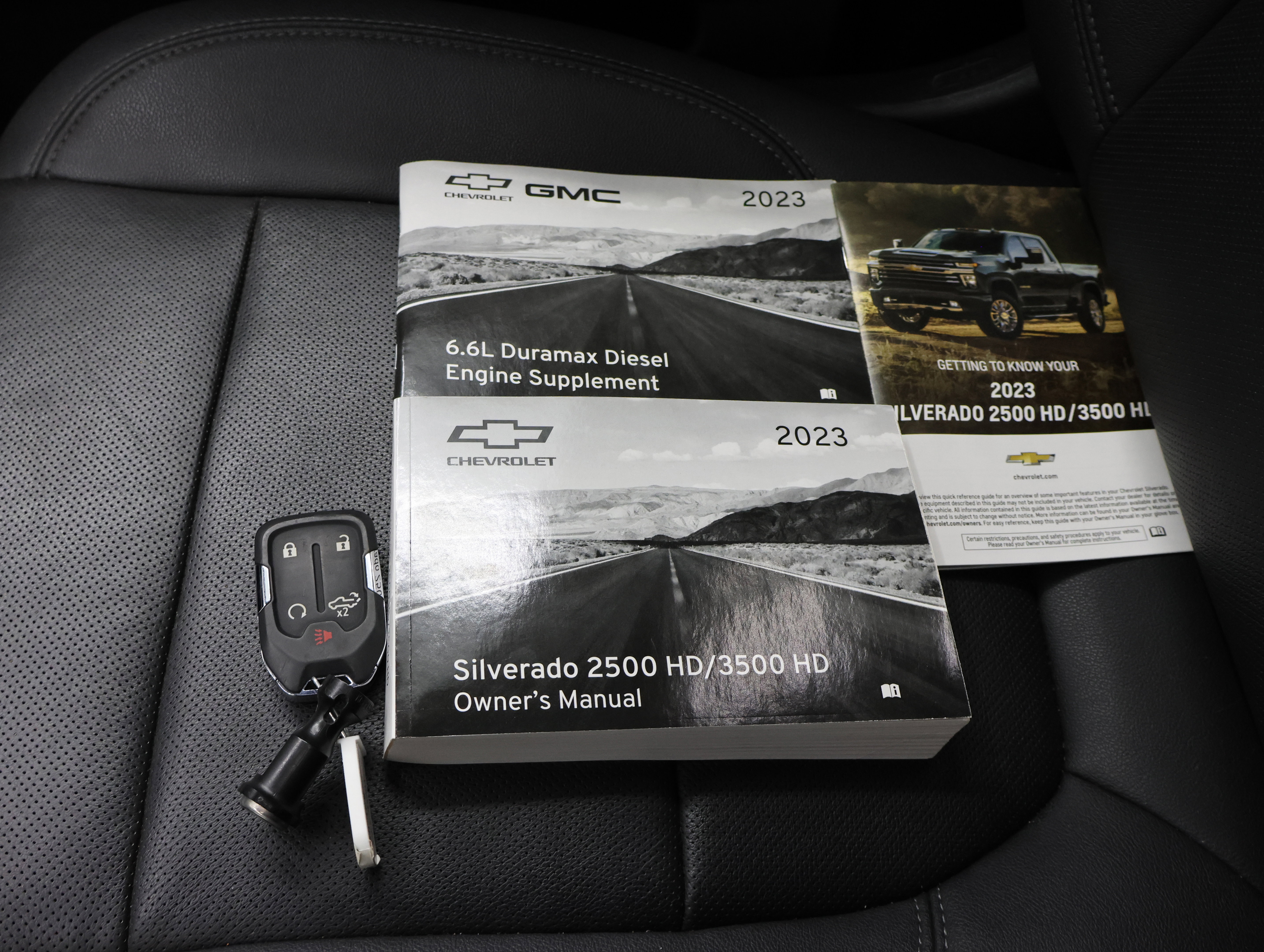 Used 2023 Chevrolet Silverado 3500 LTZ w/ LTZ Plus Package image 67