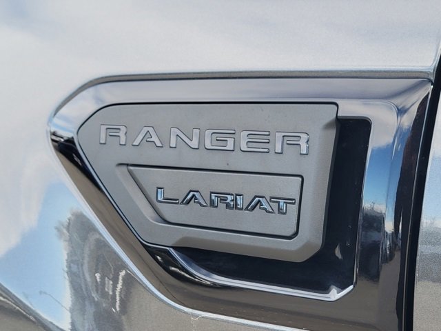Used 2019 Ford Ranger Lariat w/ Black Appearance Package image 14