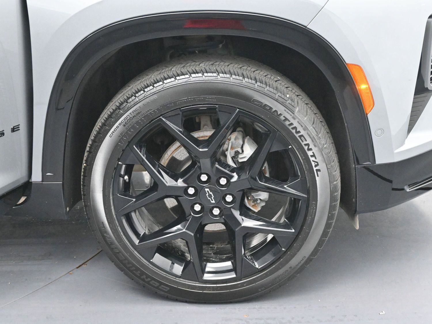 Used 2024 Chevrolet Traverse RS w/ LPO, Floor Liner Package image 38