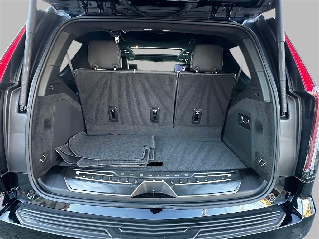 Certified 2023 Cadillac Escalade V image 17
