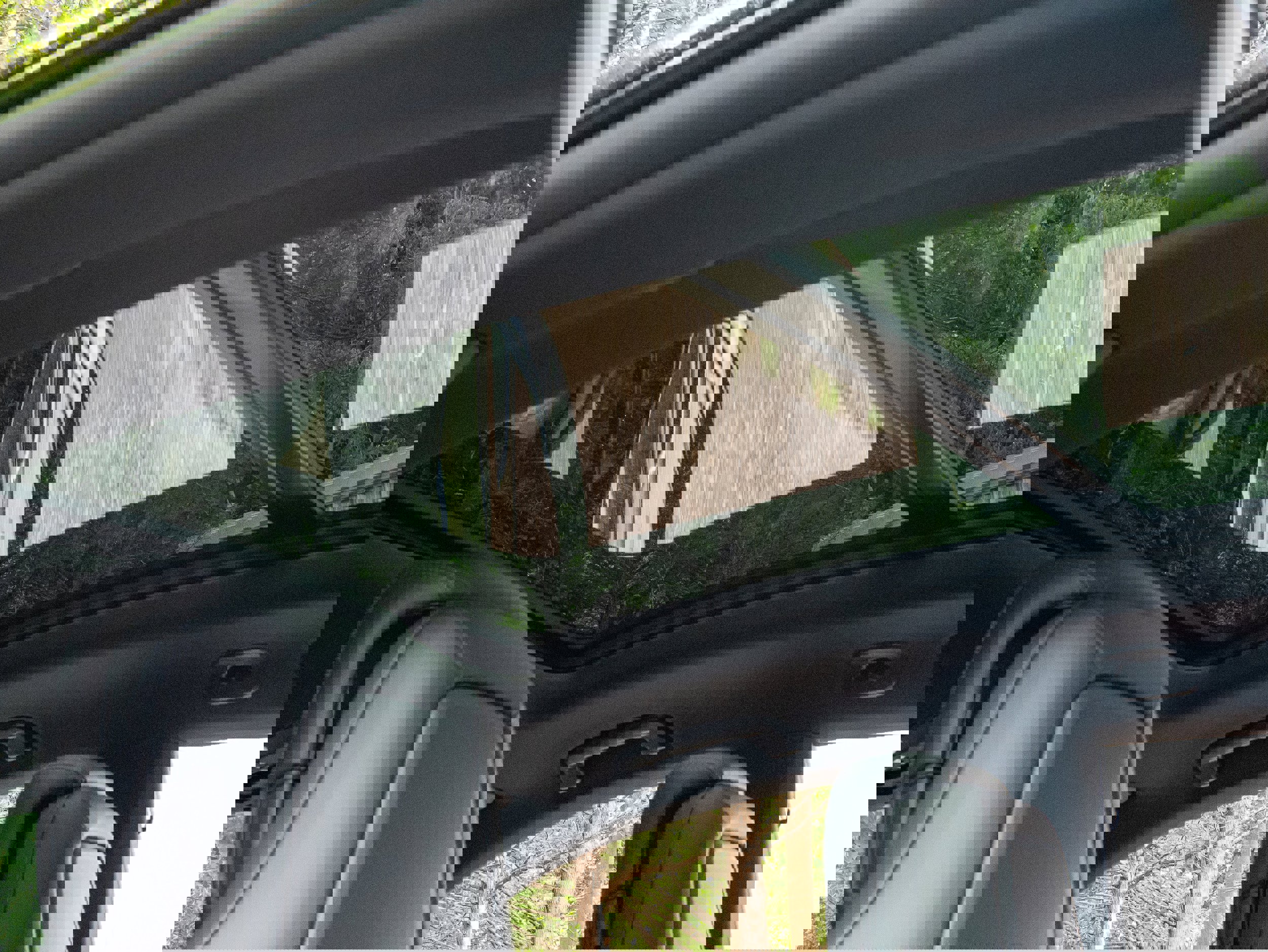 New 2025 Porsche Macan 4 Electric image 38