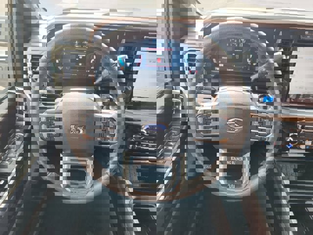 Used 2024 Ford F350 King Ranch w/ FX4 Off-Road Package image 12