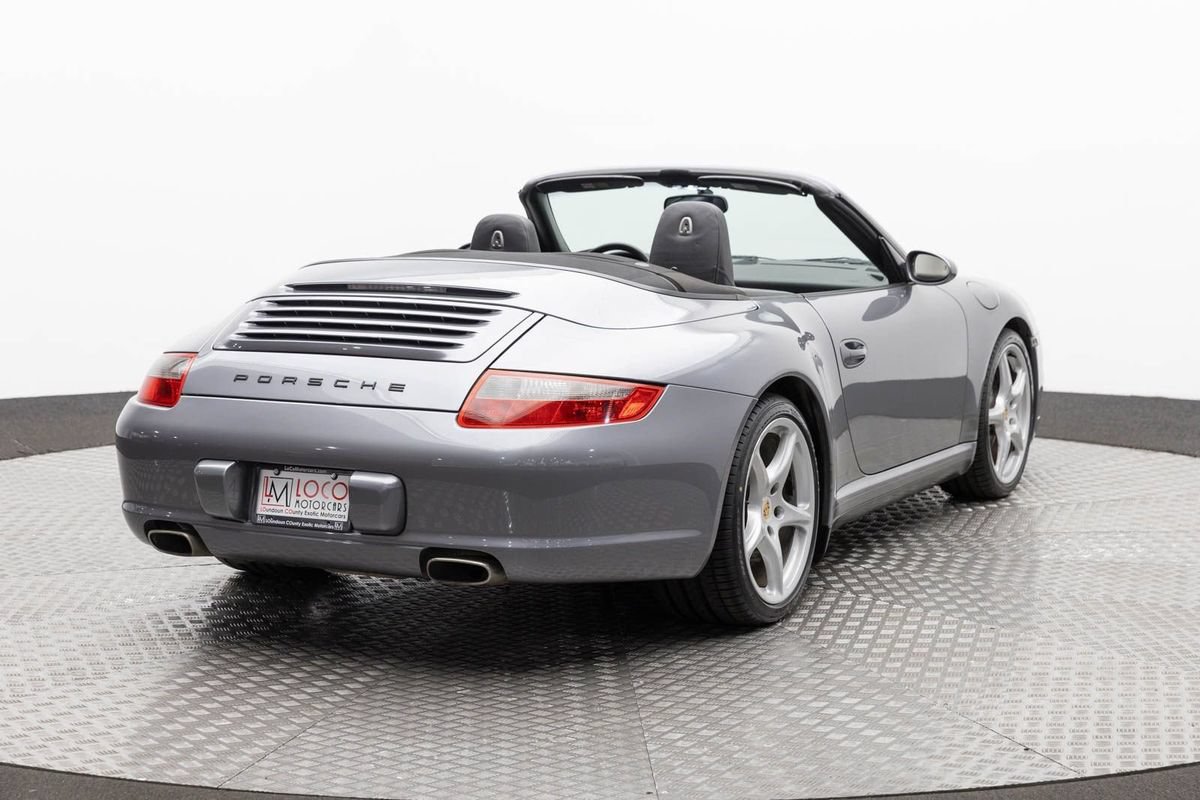 Used 2006 Porsche 911 Carrera 4 AWD/4WD image 5