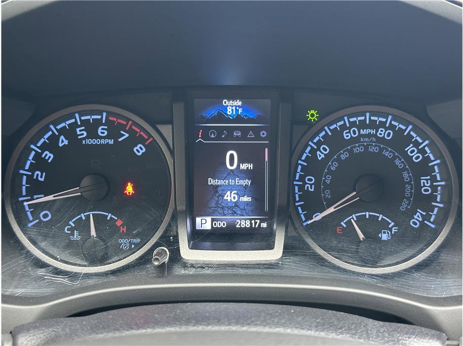 Used 2023 Toyota Tacoma TRD Off-Road w/ TRD Premium Off Road Package image 20