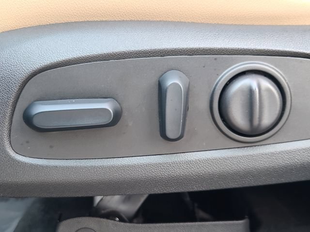 Used 2024 Chevrolet Blazer Premier FWD image 24