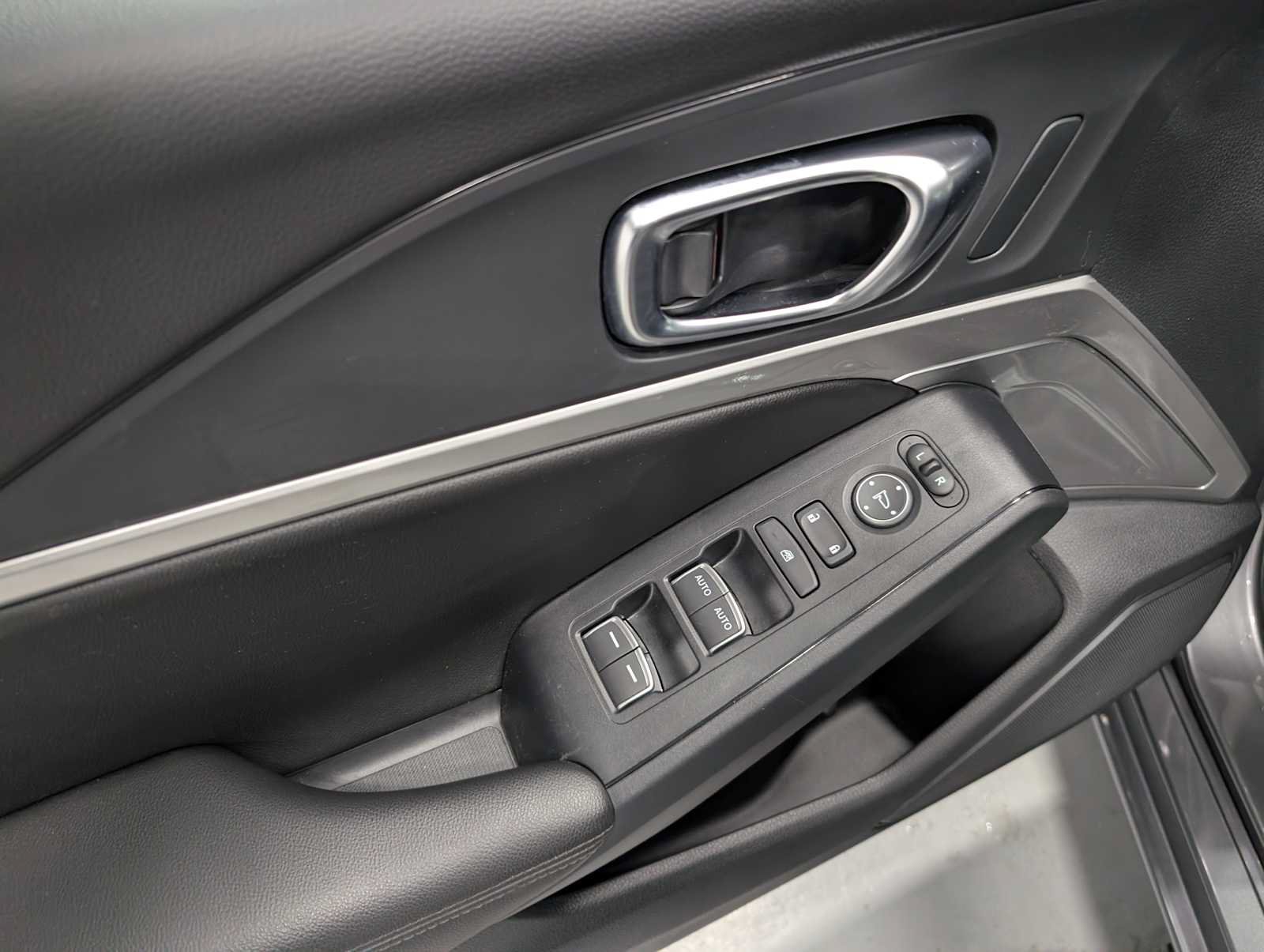 Certified 2025 Acura Integra FWD image 37