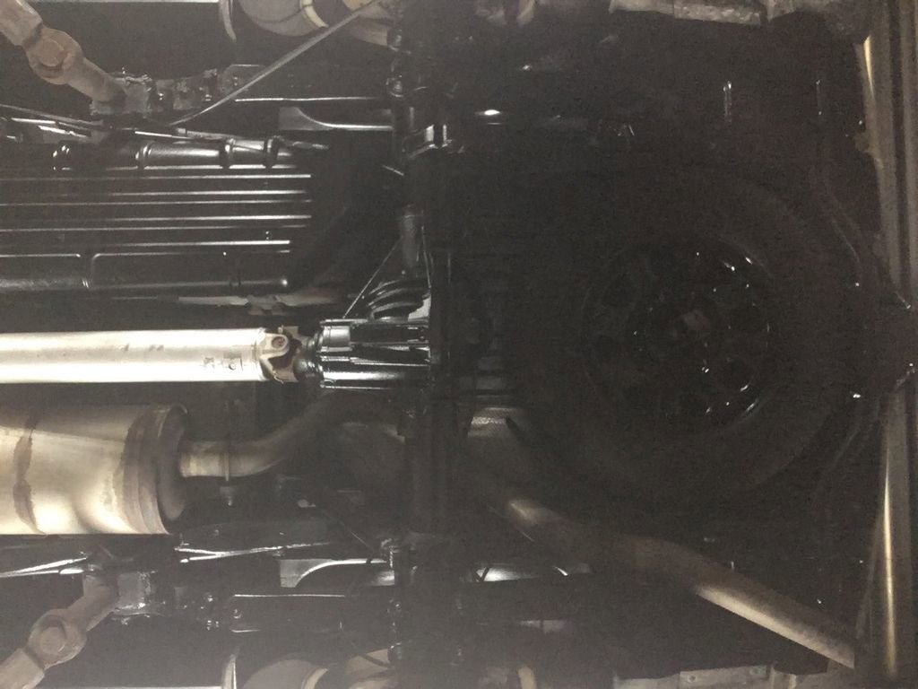 Used 2018 Chevrolet Silverado 2500 W/T w/ Snow Plow Prep Package image 6