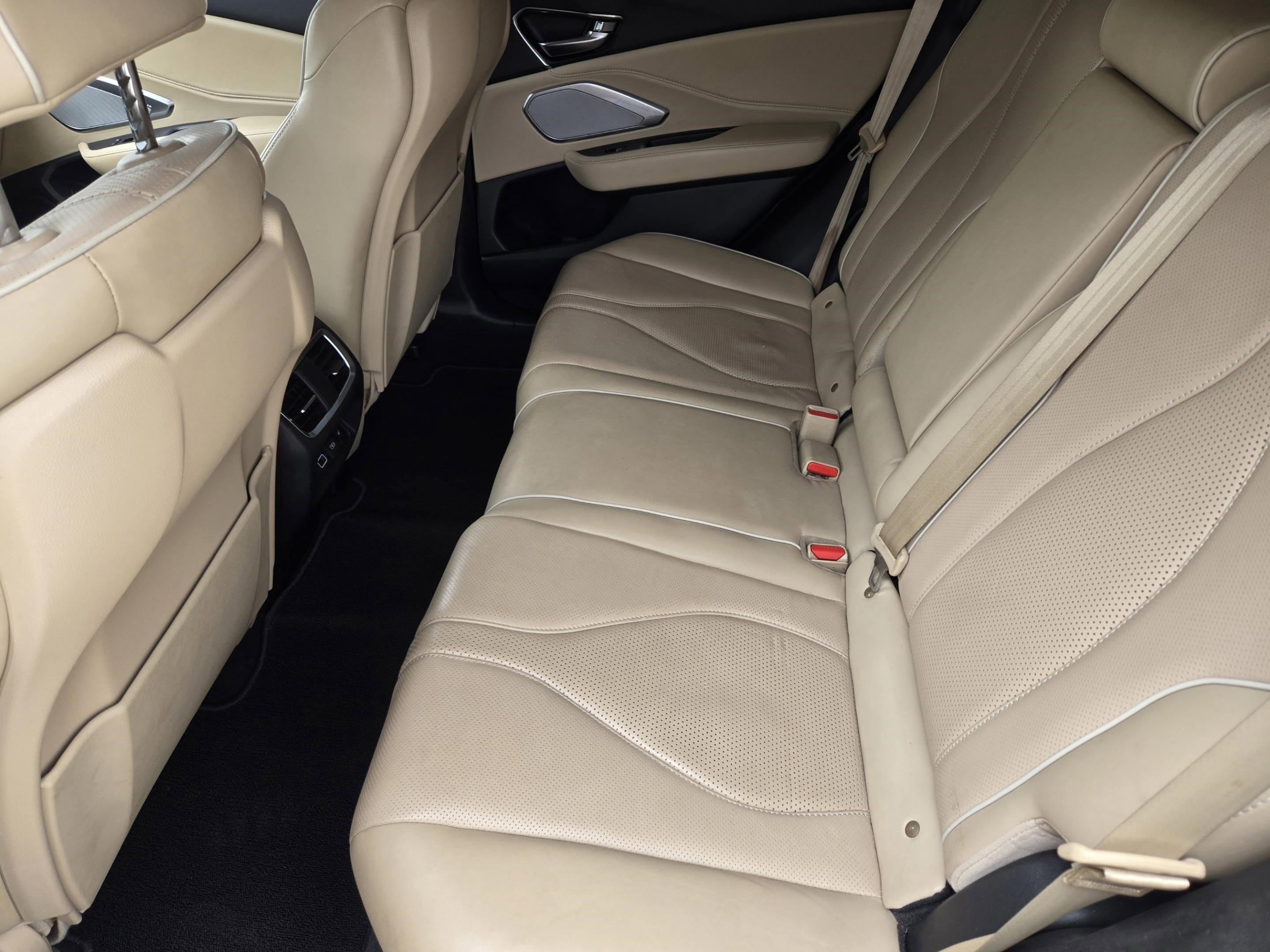 Used 2019 Acura RDX FWD w/ Advance Package image 25