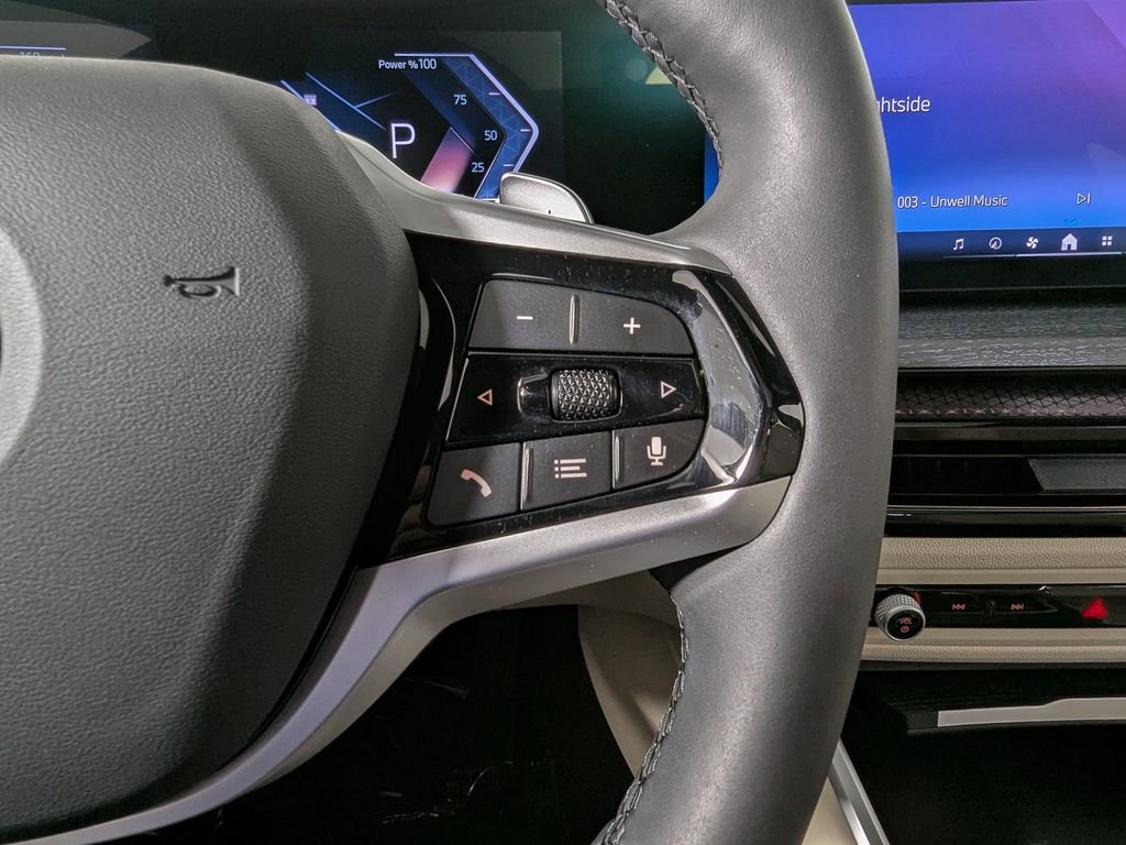 Used 2025 BMW 330i xDrive Sedan w/ M Sport Package image 31