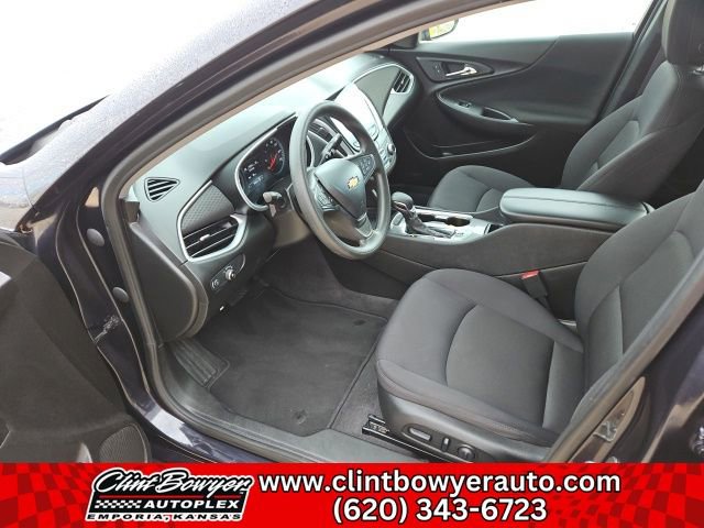 Used 2023 Chevrolet Malibu LT image 14
