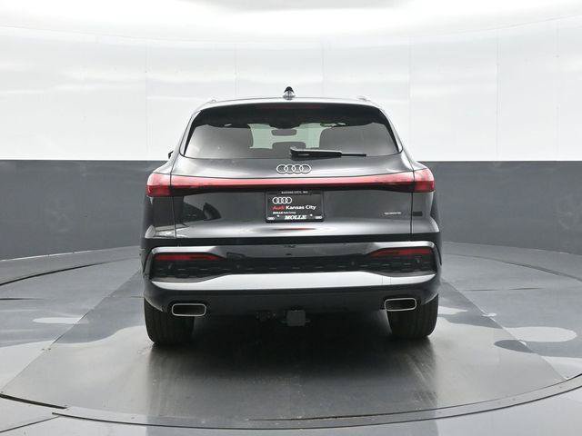 Certified 2025 Audi Q5 Premium Plus w/ Premium Plus AWD/4WD image 6