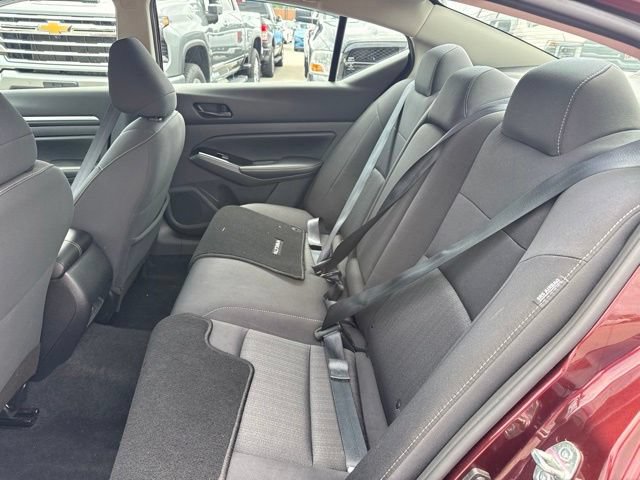 Used 2023 Nissan Altima 2.5 SV FWD image 23