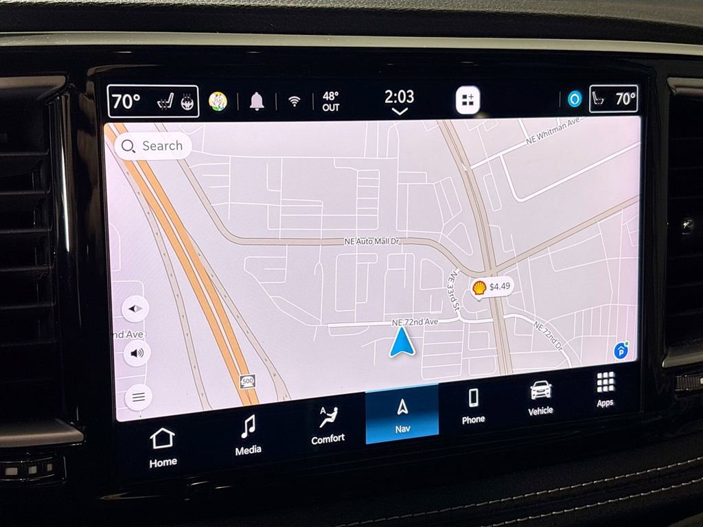 Used 2023 Chrysler Pacifica Limited w/ Uconnect Theater Family Group image 16