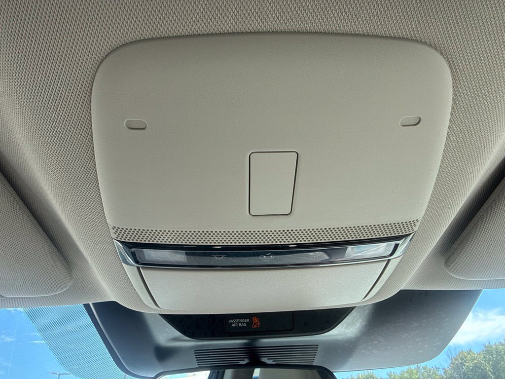 Certified 2025 Nissan Murano SV AWD/4WD image 18