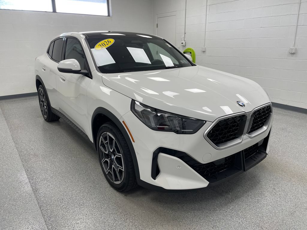 Used 2026 BMW X2 xDrive28i AWD/4WD image 3