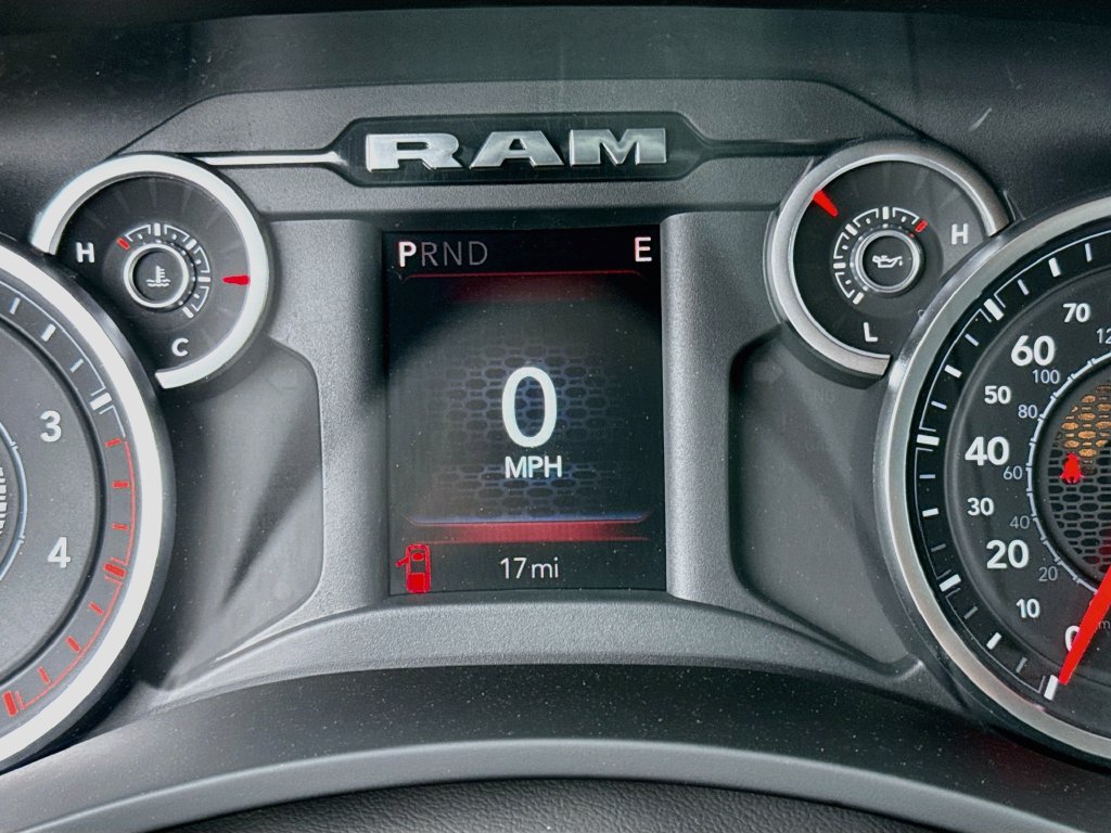 New 2026 RAM 2500 Tradesman AWD/4WD image 12