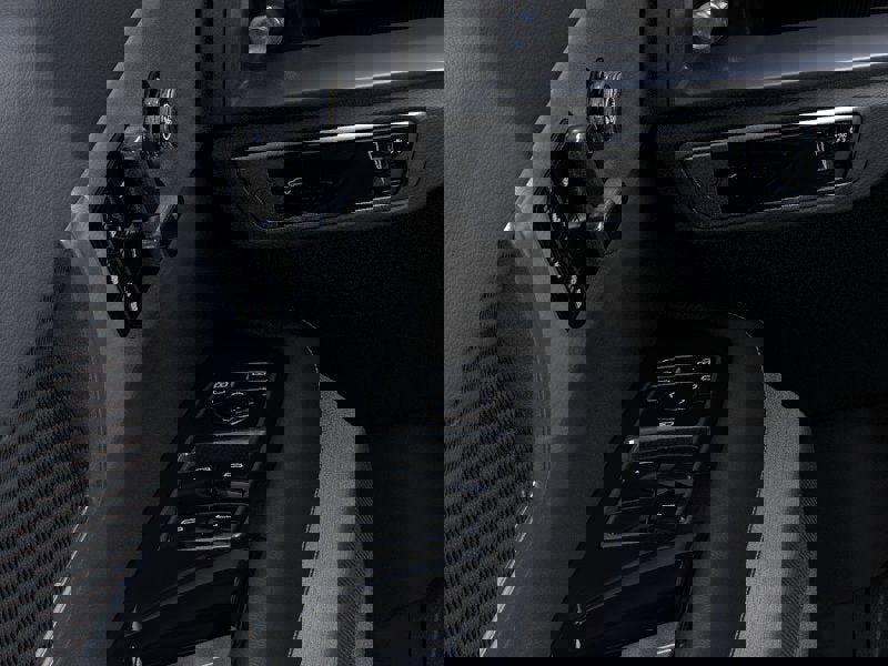 New 2026 Cadillac Vistiq Luxury w/ LPO, Floor Liner Package image 22