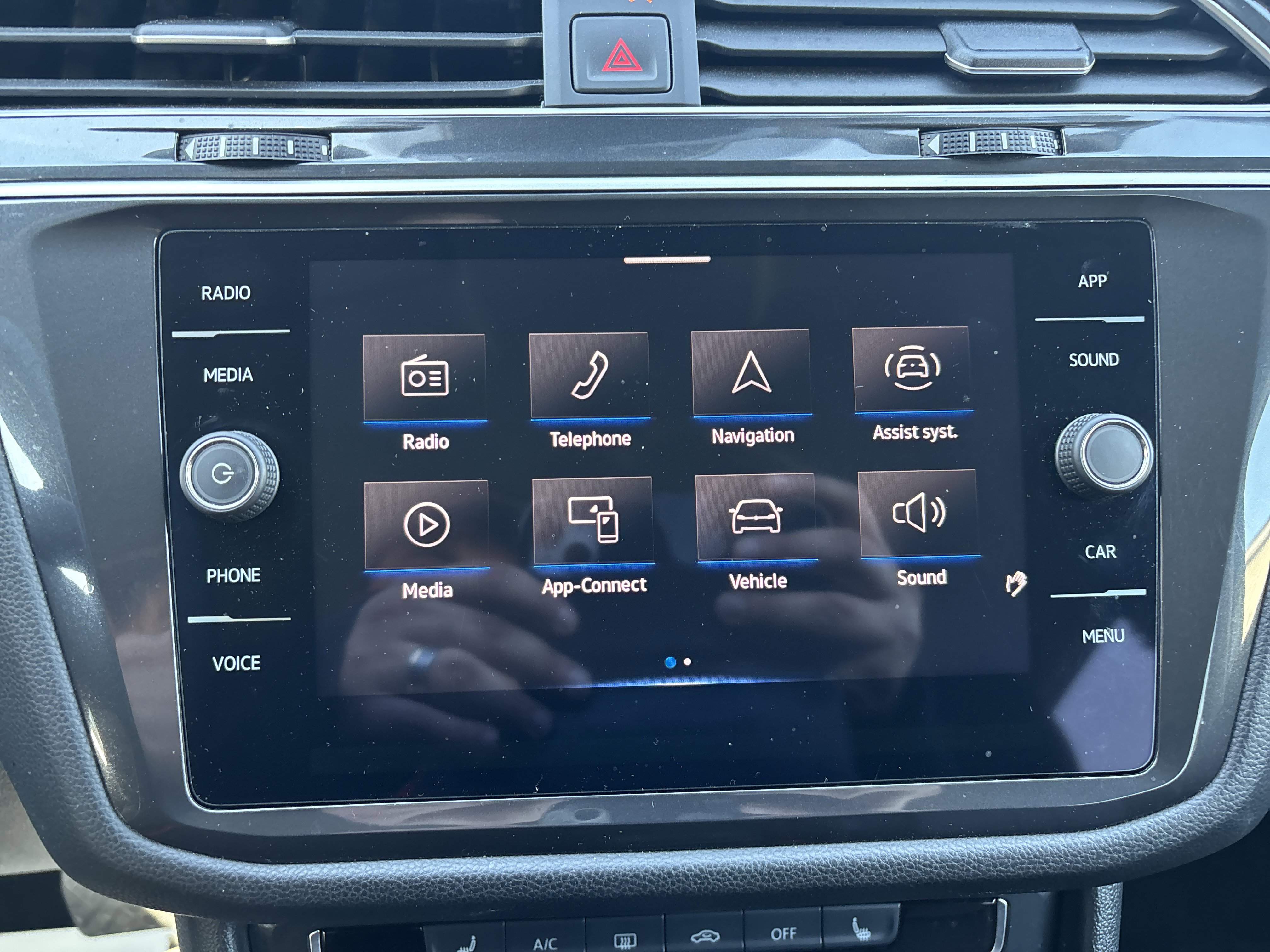 Used 2024 Volkswagen Tiguan Wolfsburg Edition AWD/4WD image 26