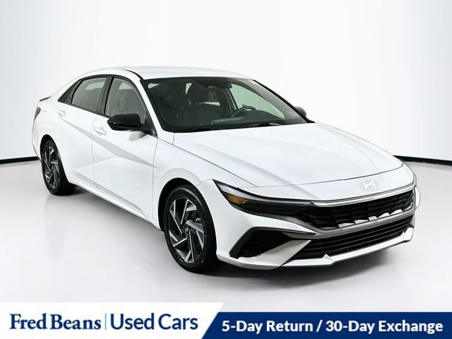 Used 2025 Hyundai Elantra SEL