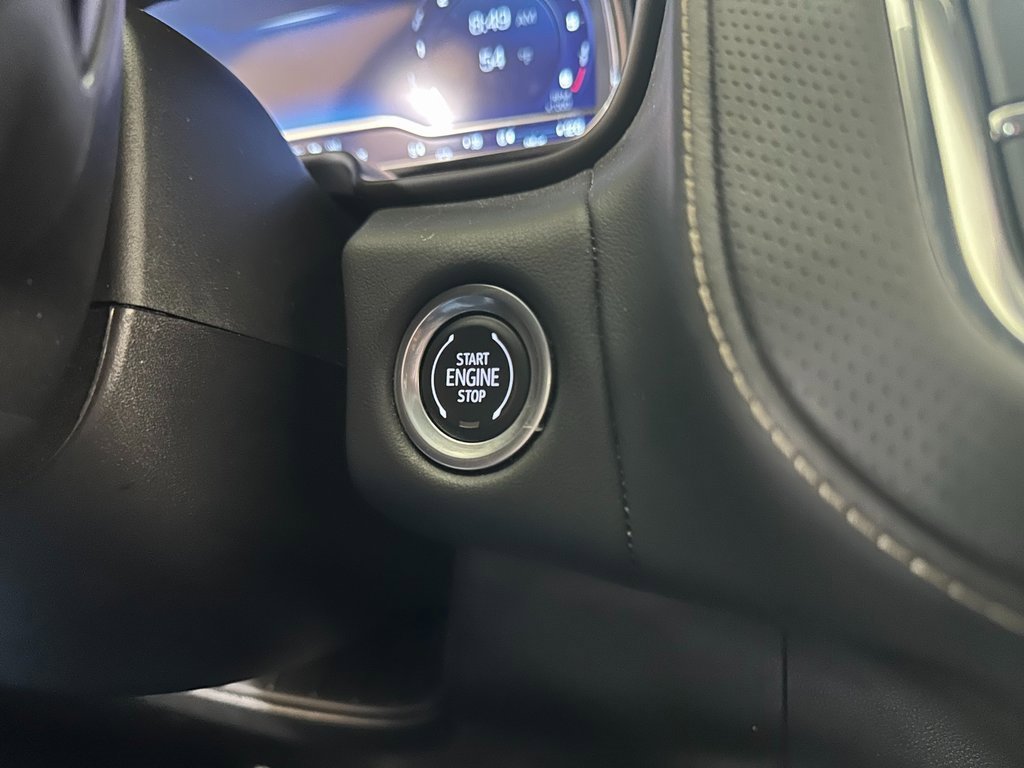 Used 2024 Chevrolet Suburban Premier image 22