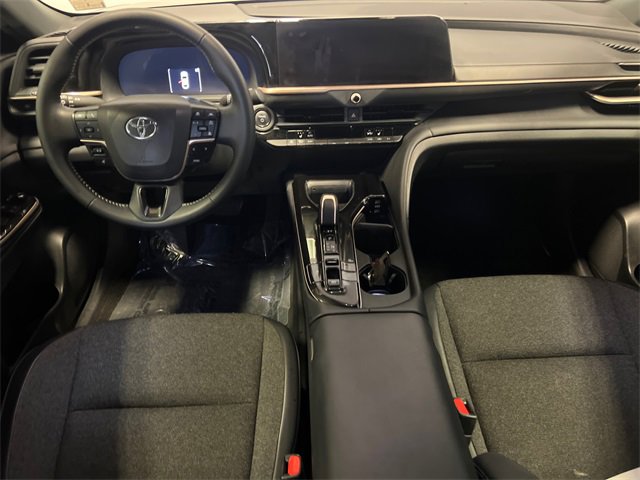 Used 2024 Toyota Crown XLE image 20