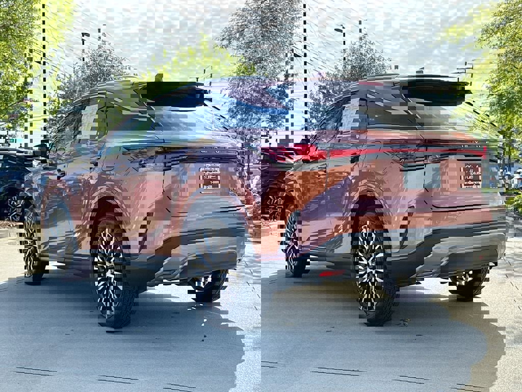 Used 2023 Lexus RX 350 Premium Plus w/ Accessory Package (Z1) image 7