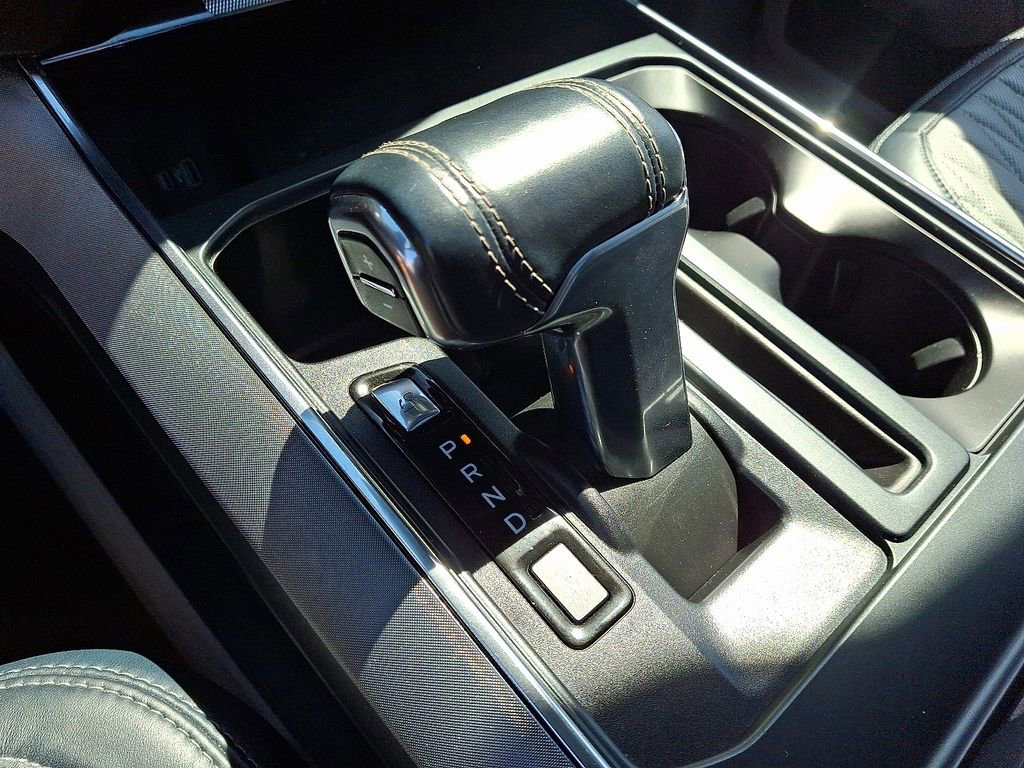 Used 2021 Ford F150 Limited image 14