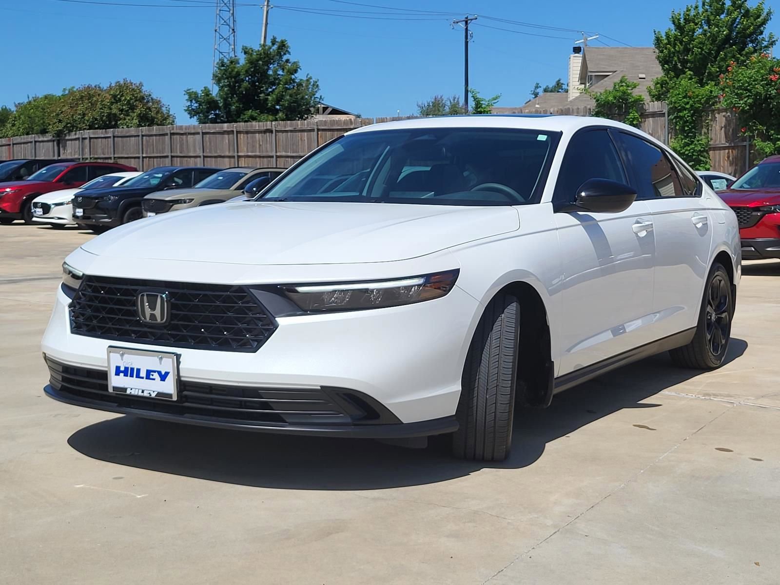 Used 2025 Honda Accord SE image 2
