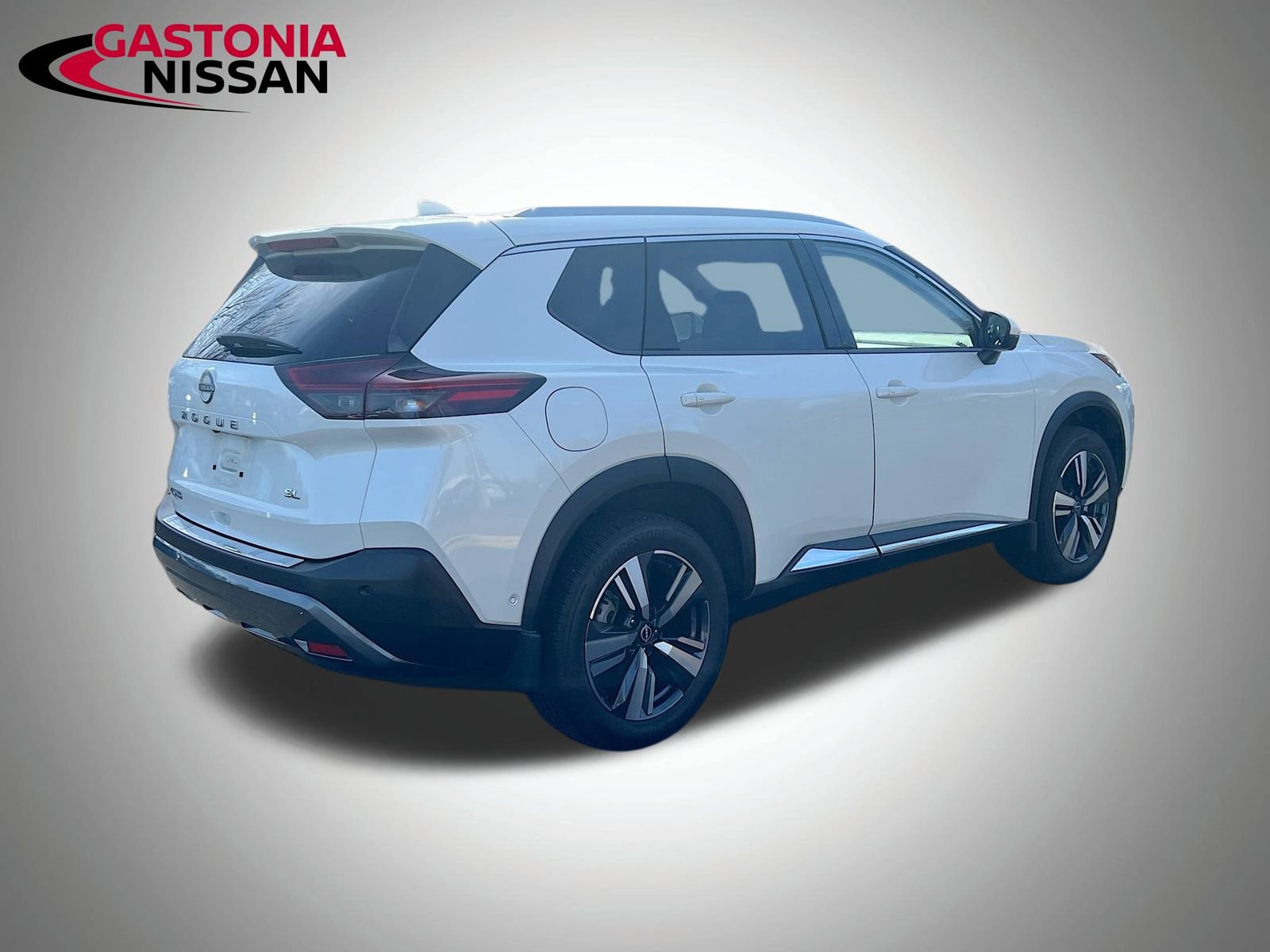 Used 2023 Nissan Rogue SL w/ SL Premium Package image 9