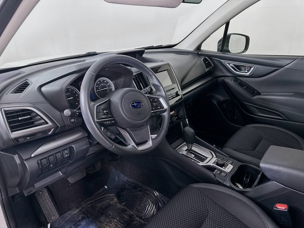 Used 2020 Subaru Forester Premium AWD/4WD image 14