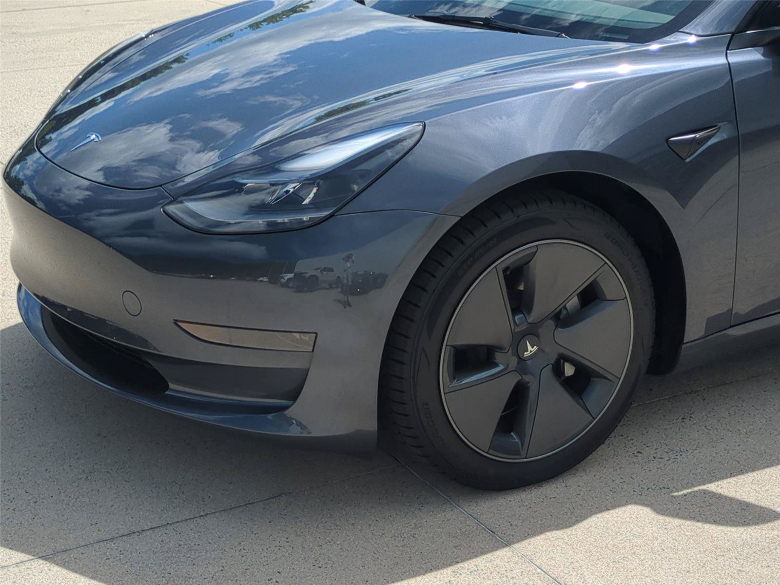 Used 2023 Tesla Model 3 Standard Range RWD image 9